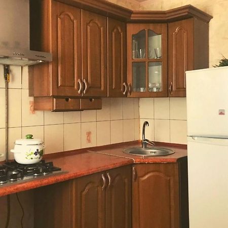 Семейные Апартаменты В Новом Районе У Софиевского Парка Umanʼ المظهر الخارجي الصورة